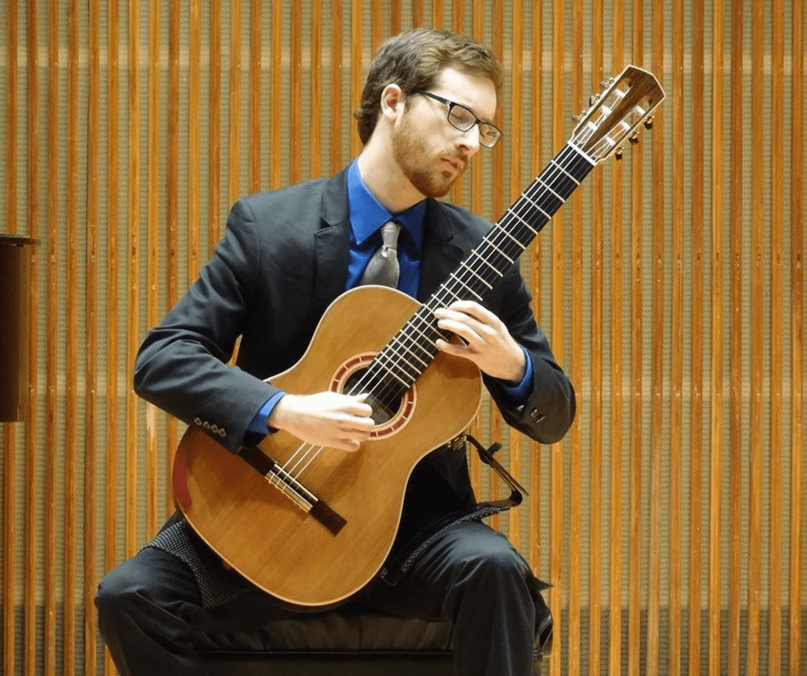Western classical Guitar lessons, guitar lessons, fingerstyle guitar, fingerstyle guitar lessons